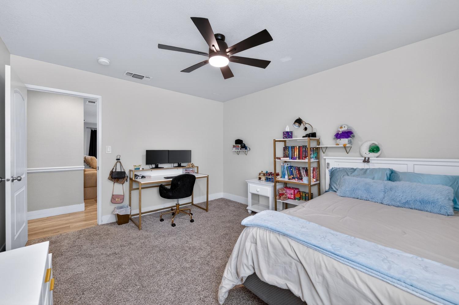 9796 N Millbrook Ave, Fresno, CA 93720
