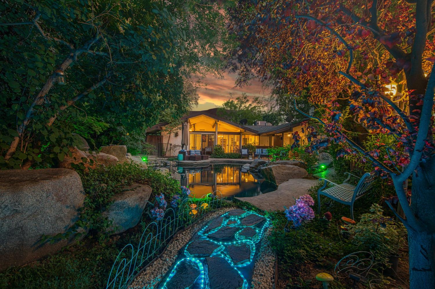 5453 N Brooks Ave, Fresno, CA 93711
