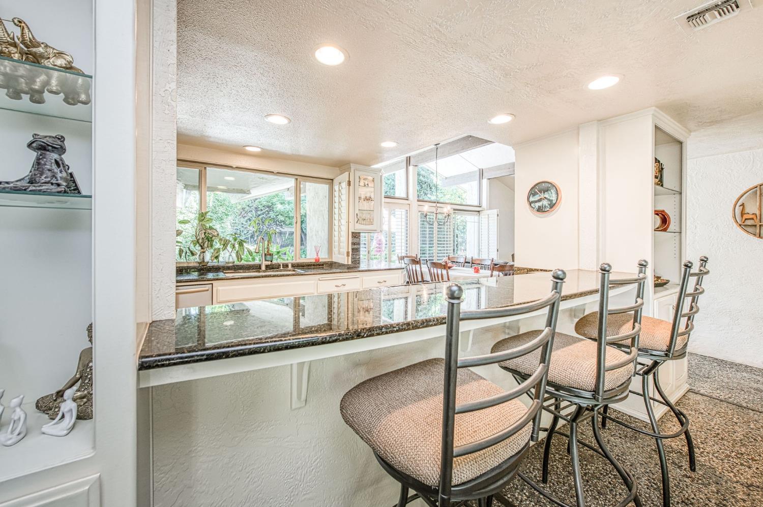 5453 N Brooks Ave, Fresno, CA 93711