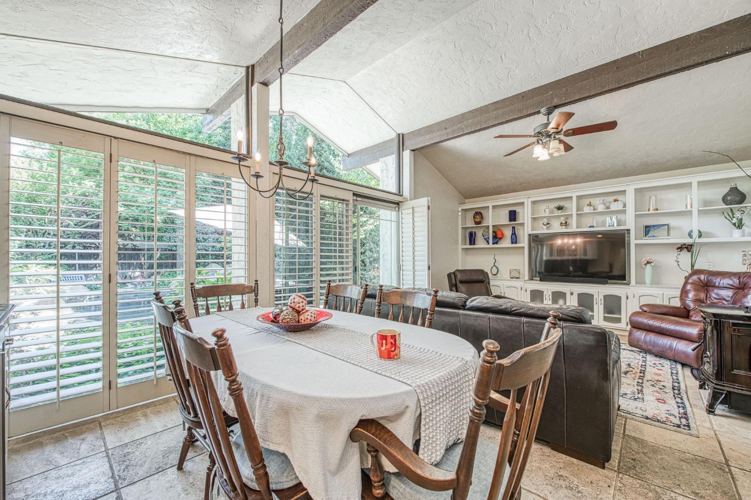 5453 N Brooks Ave, Fresno, CA 93711