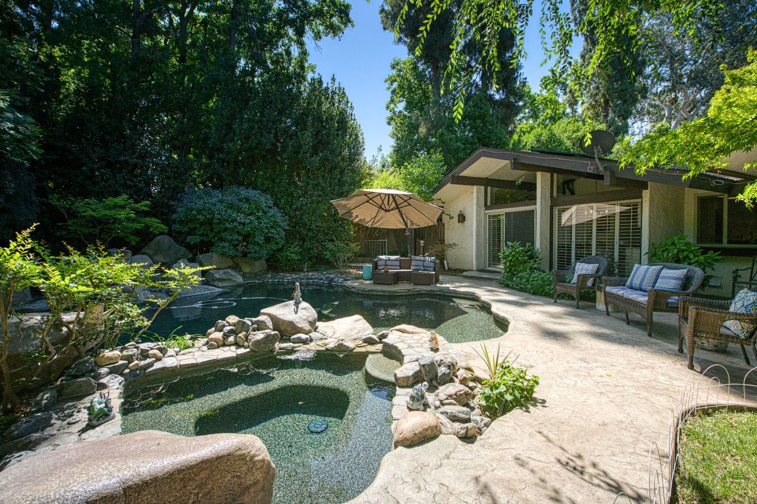 5453 N Brooks Ave, Fresno, CA 93711
