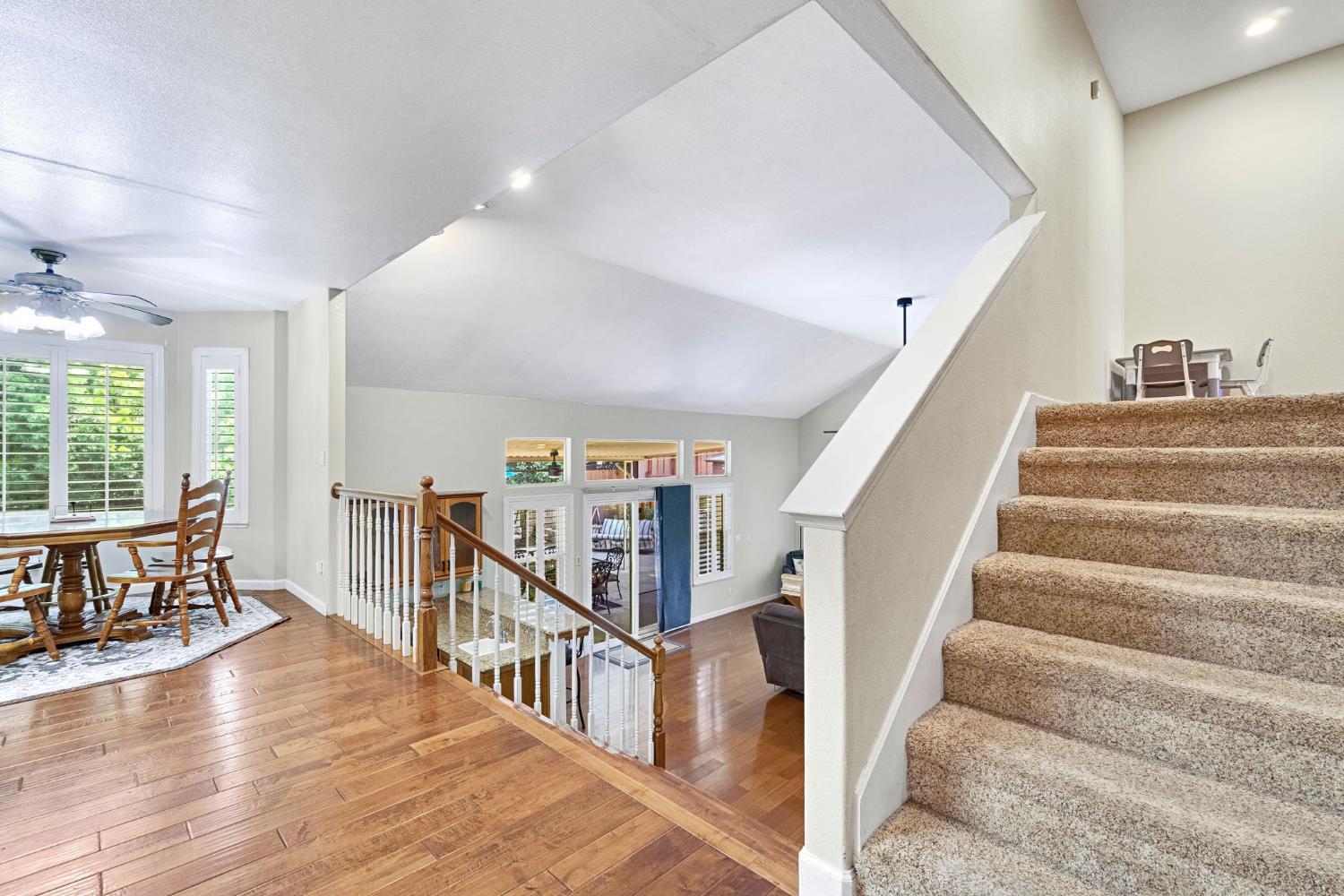 7208 N Antioch Ave, Fresno, CA 93722
