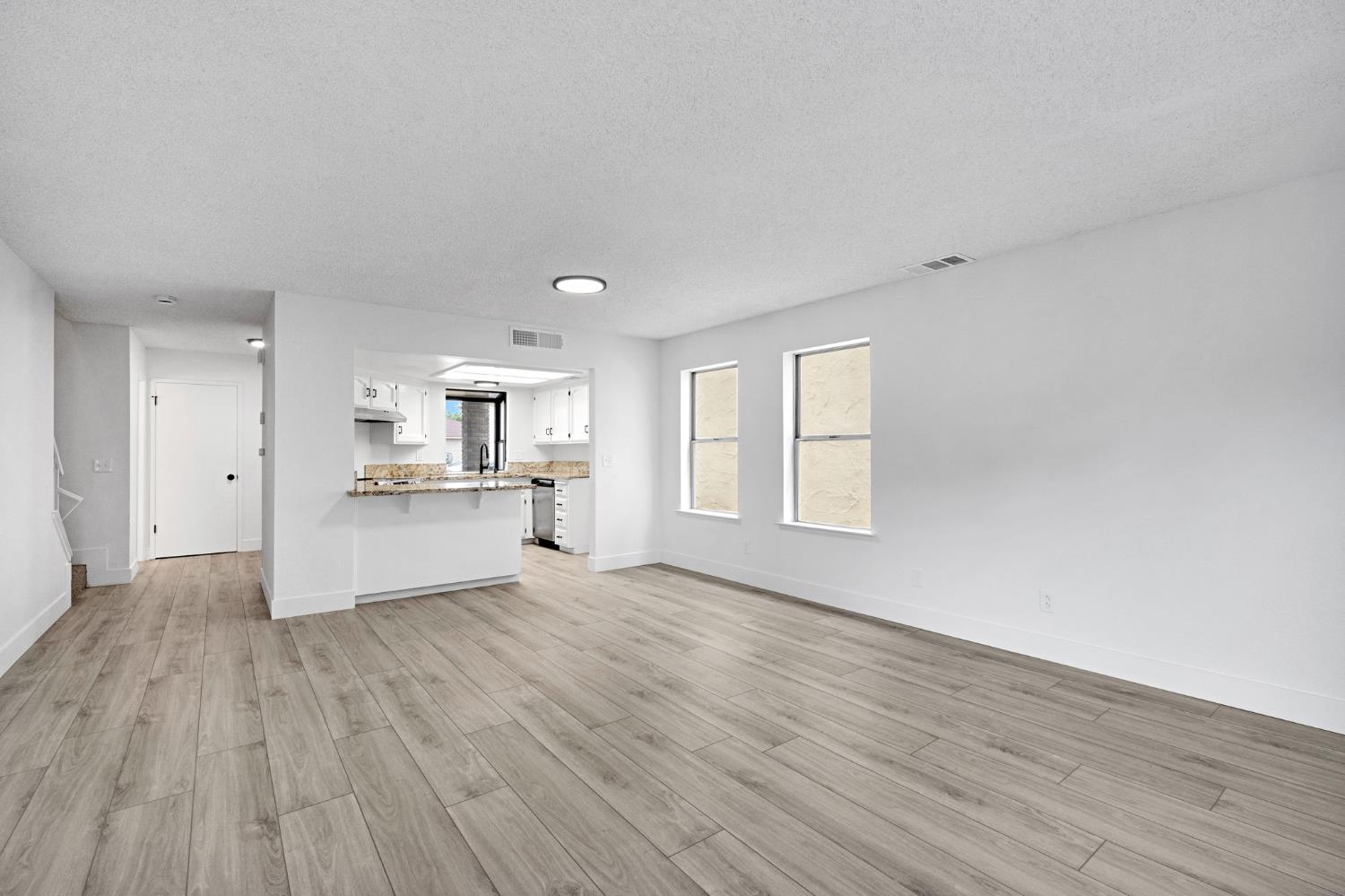 3622 W Terrace Ave, Fresno, CA 93722