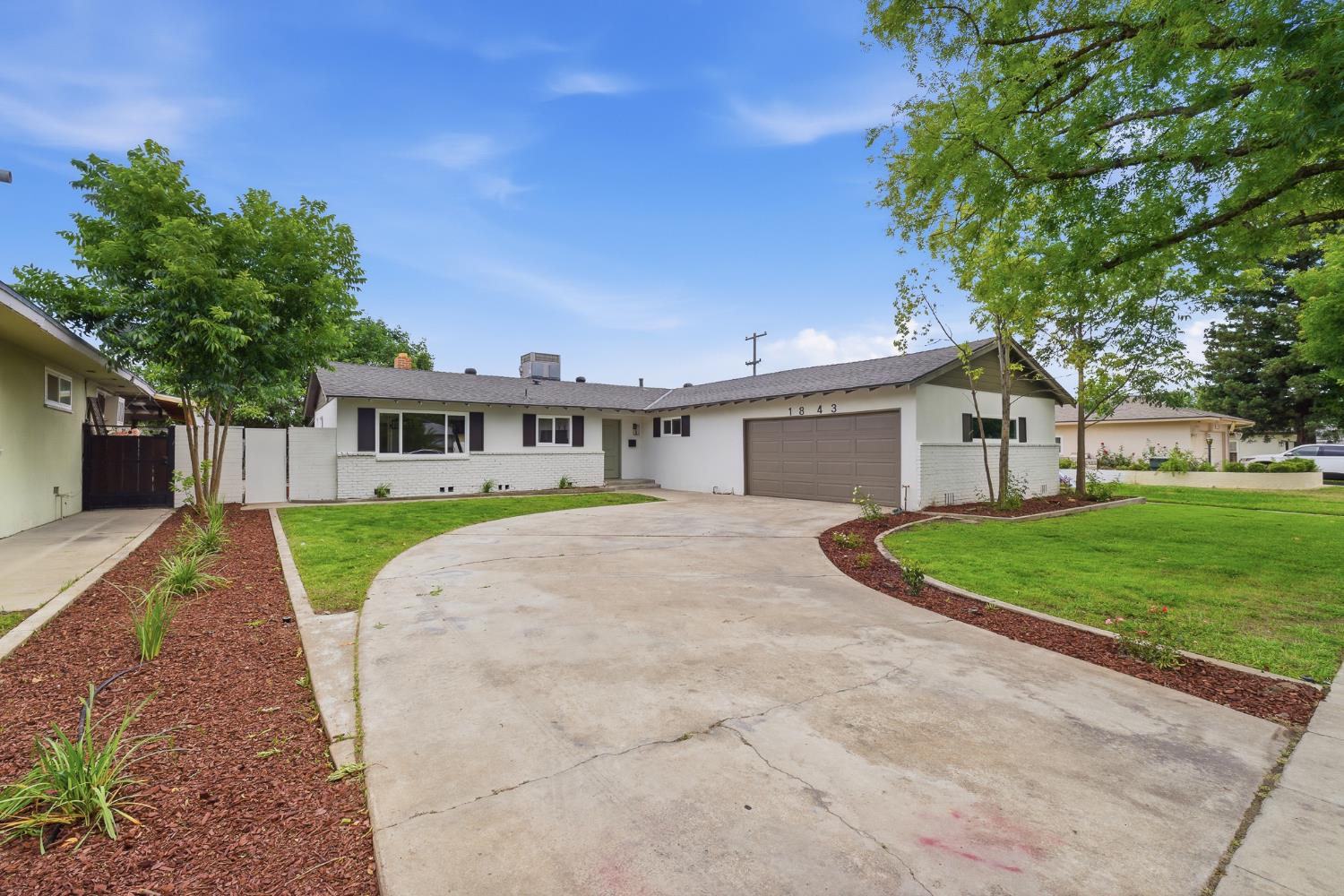 1843 W Cortland Ave, Fresno, CA 93705