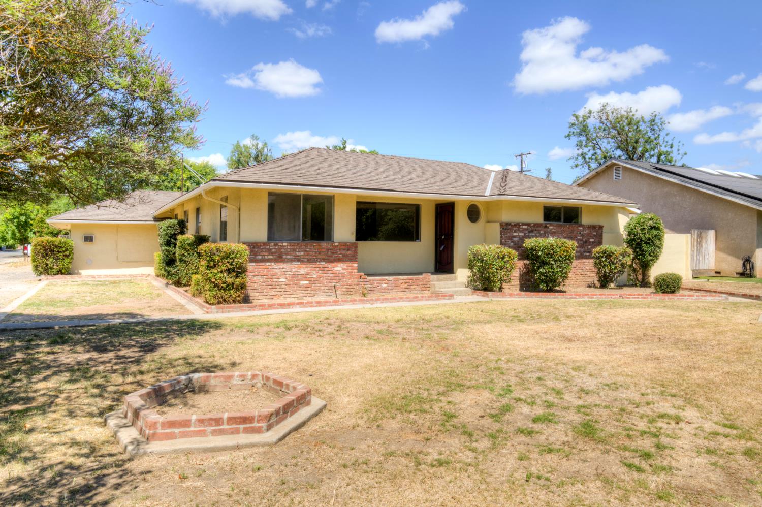 4709 N Palm Ave, Fresno, CA 93704