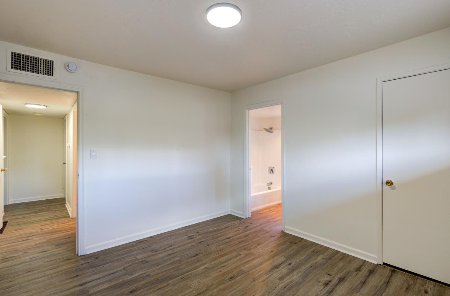 4709 N Palm Ave, Fresno, CA 93704