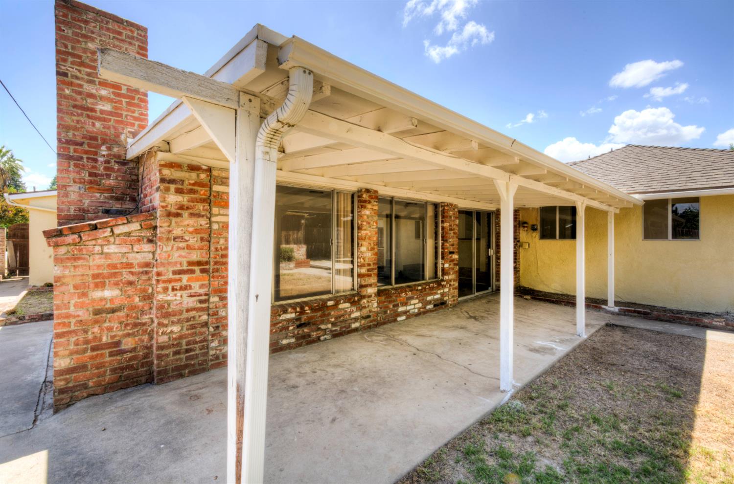 4709 N Palm Ave, Fresno, CA 93704