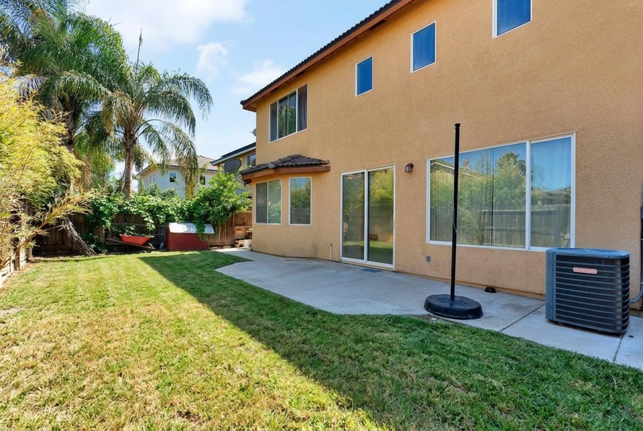 3248 N Applegate Ave, Fresno, CA 93737