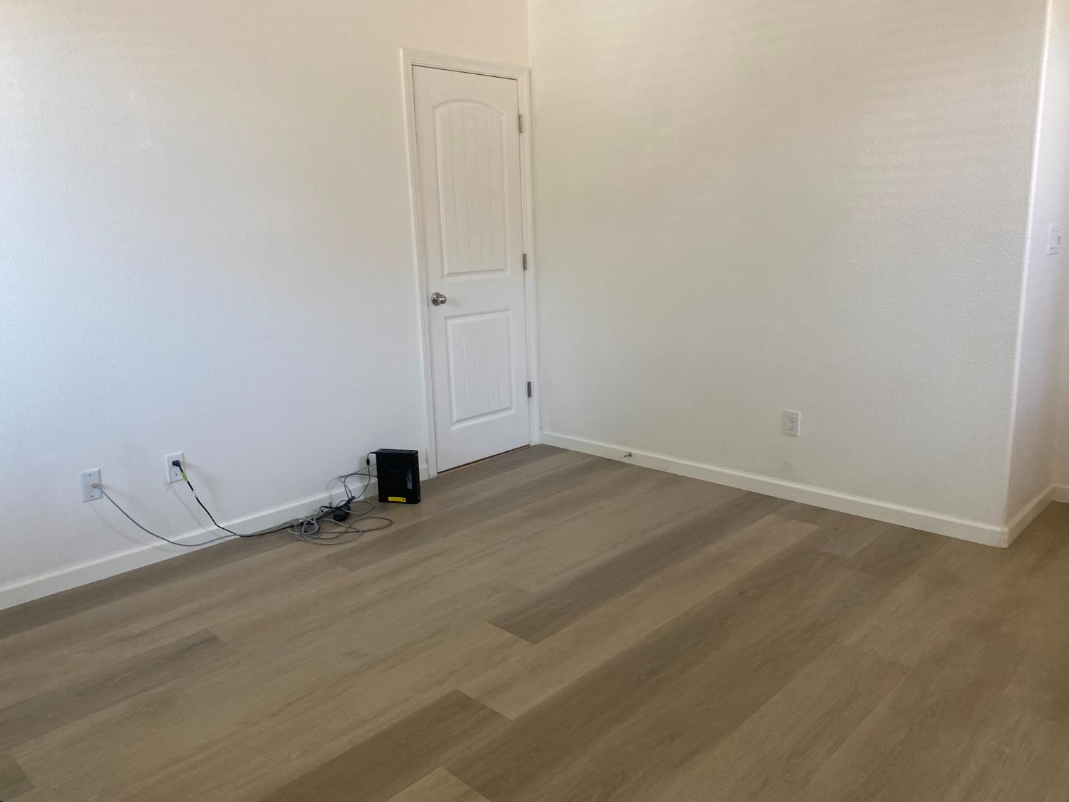 3765 N Pearwood Ave, Fresno, CA 93727