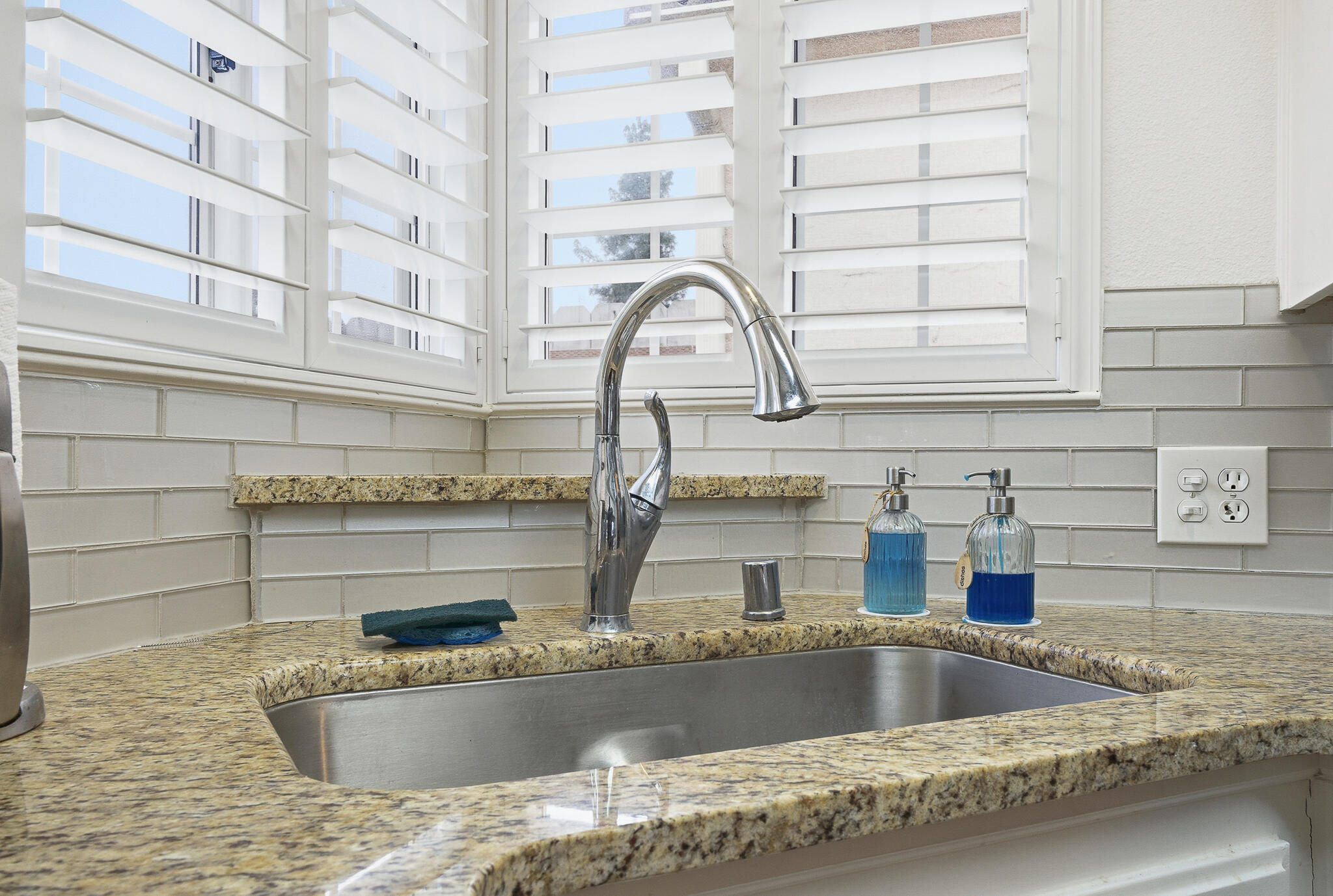 6706 N Chestnut Ave #118, Fresno, CA 93710