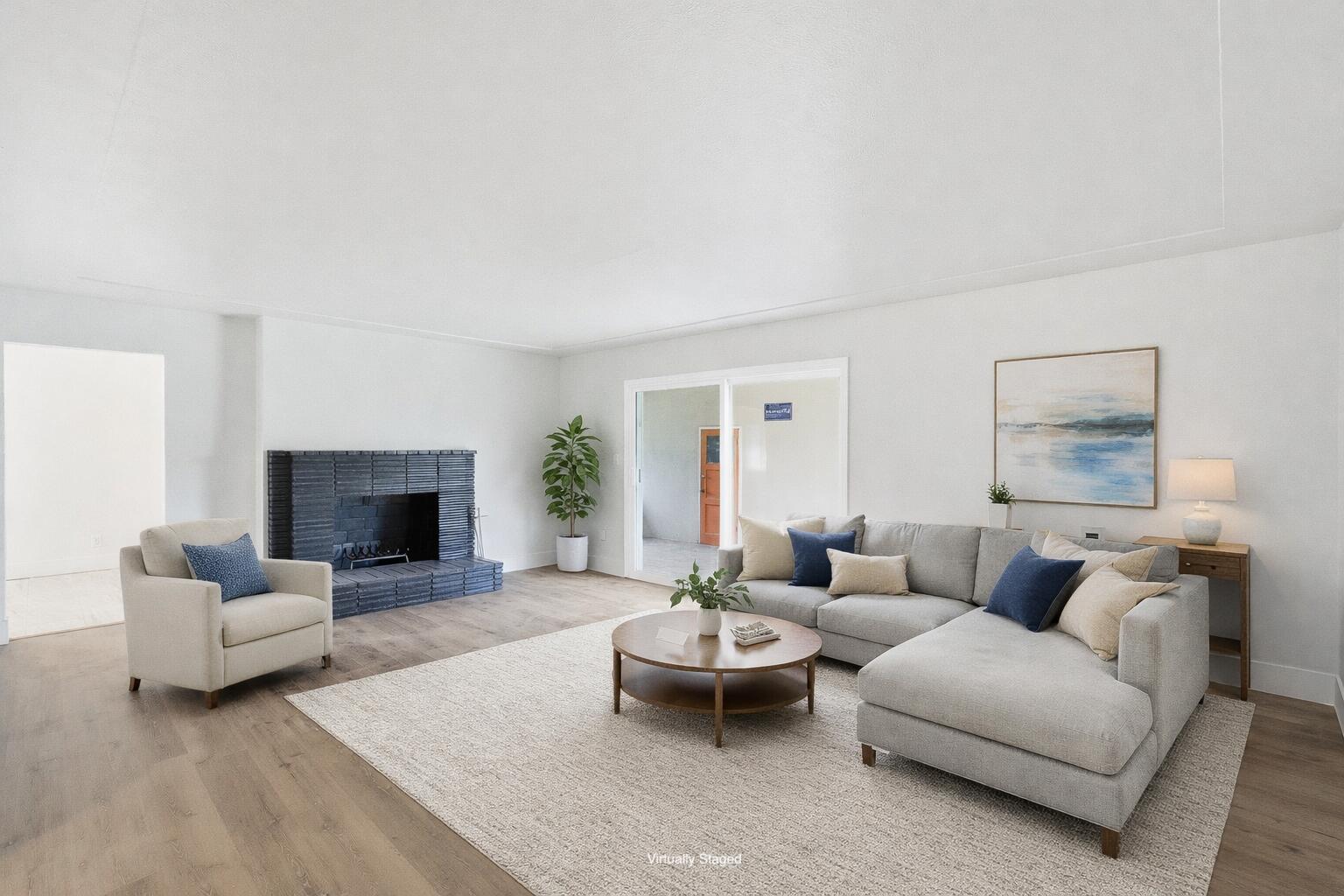 2746 N Cedar Ave, Fresno, CA 93703