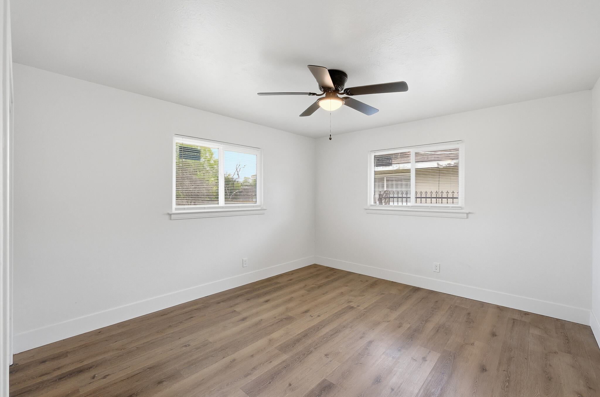 2746 N Cedar Ave, Fresno, CA 93703