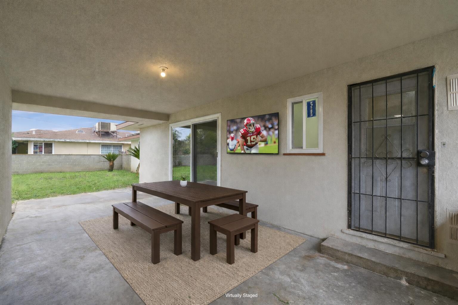 2746 N Cedar Ave, Fresno, CA 93703