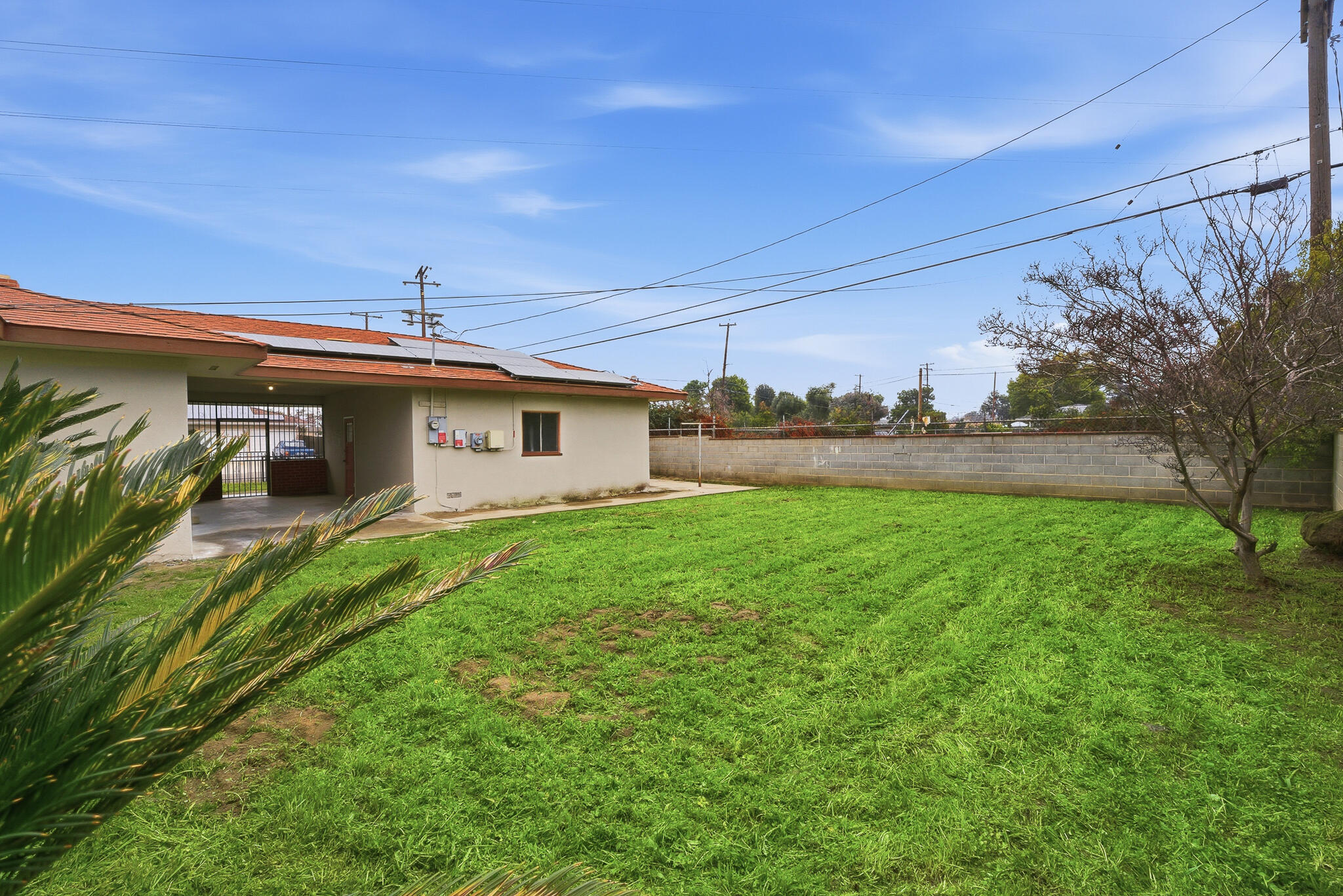 2746 N Cedar Ave, Fresno, CA 93703
